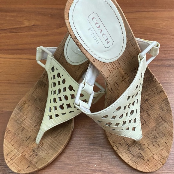 Coach Sandal Heels Size 8 - Picture 4 of 5